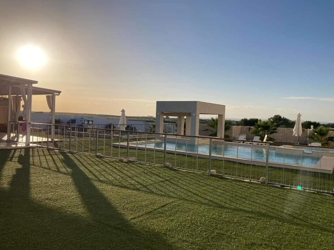 Villa Casa Fertonia à Fuentes de Andalucía Extérieur photo